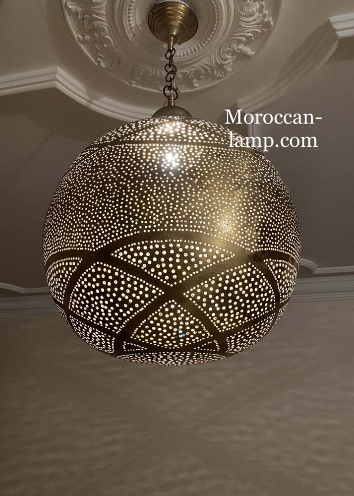 Large moroccan sale pendant light